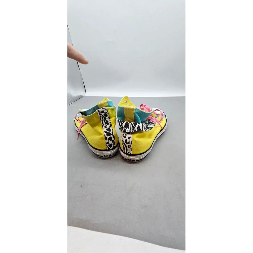 Converse Chuck Taylor All Star High Top Yellow Multi Color Leopard  Womens 8.5